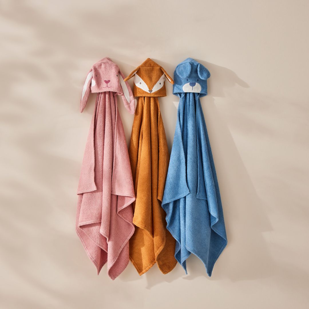 Bath Toys & Towels