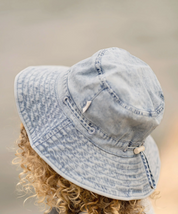 Toshi Sunhat Olly Indiana